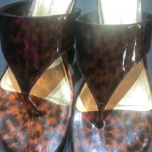 Antonio Melani leopard print small wedge sandals 10M - Picture 3 of 6